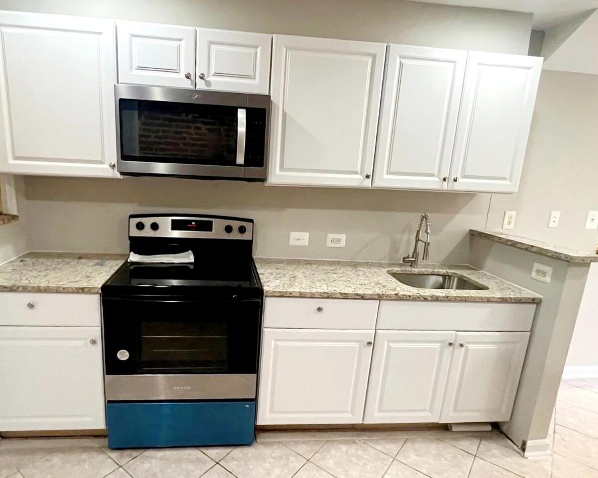 Whole House Walking Distance Stadium Free Parking Baltimore